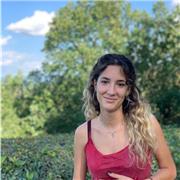 Studentessa al primo anno di università in lingua inglese, certificata C1. Offro ripetizioni di inglese e matematica e aiuto compiti